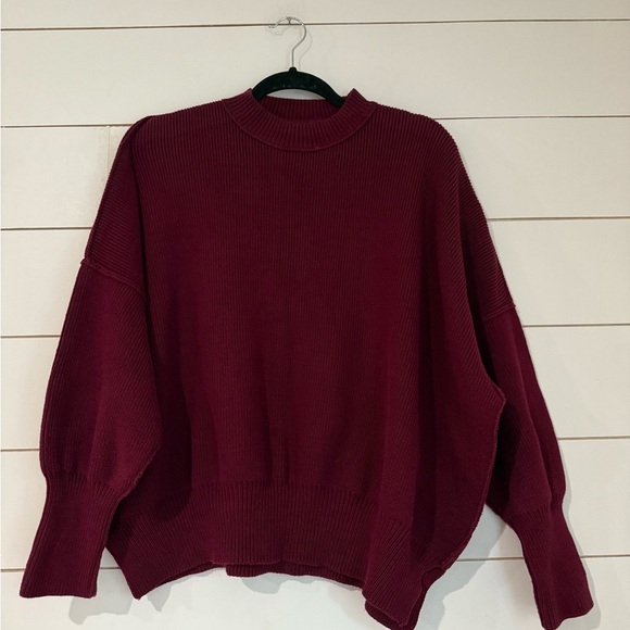 Free People  Mock Neck Long Sleeve Fuchsia Oversized Sweater Size XS - Picture 2 of 11